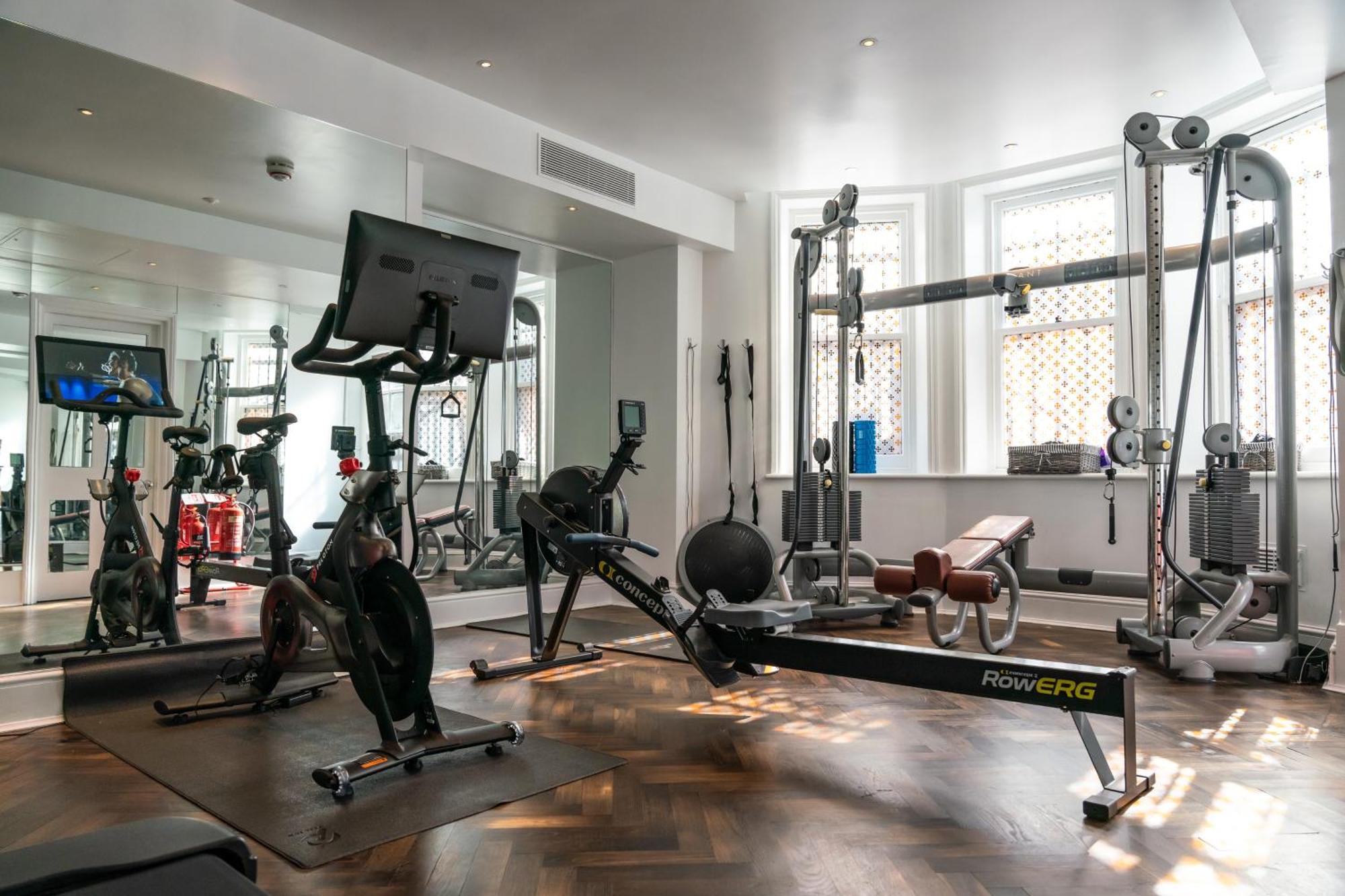 11 Cadogan Gardens And The Apartments By Iconic Luxury Hotels London Exterior photo